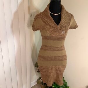 🌹 Vintage Derek Heart • Body-con Brown Short Sleeve Sweater Mini Dress